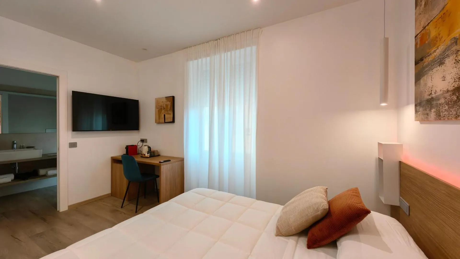 게스트하우스 Galleria Roma Art Guesthouse 오리스타노