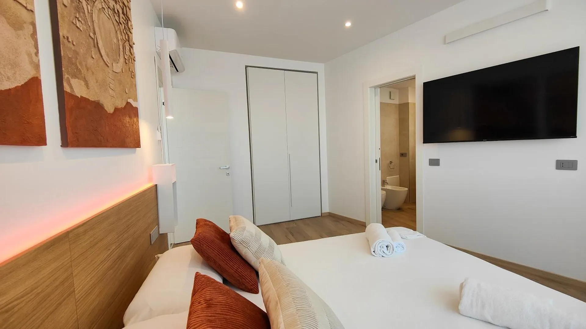 Galleria Roma Art Guesthouse 오리스타노 게스트하우스