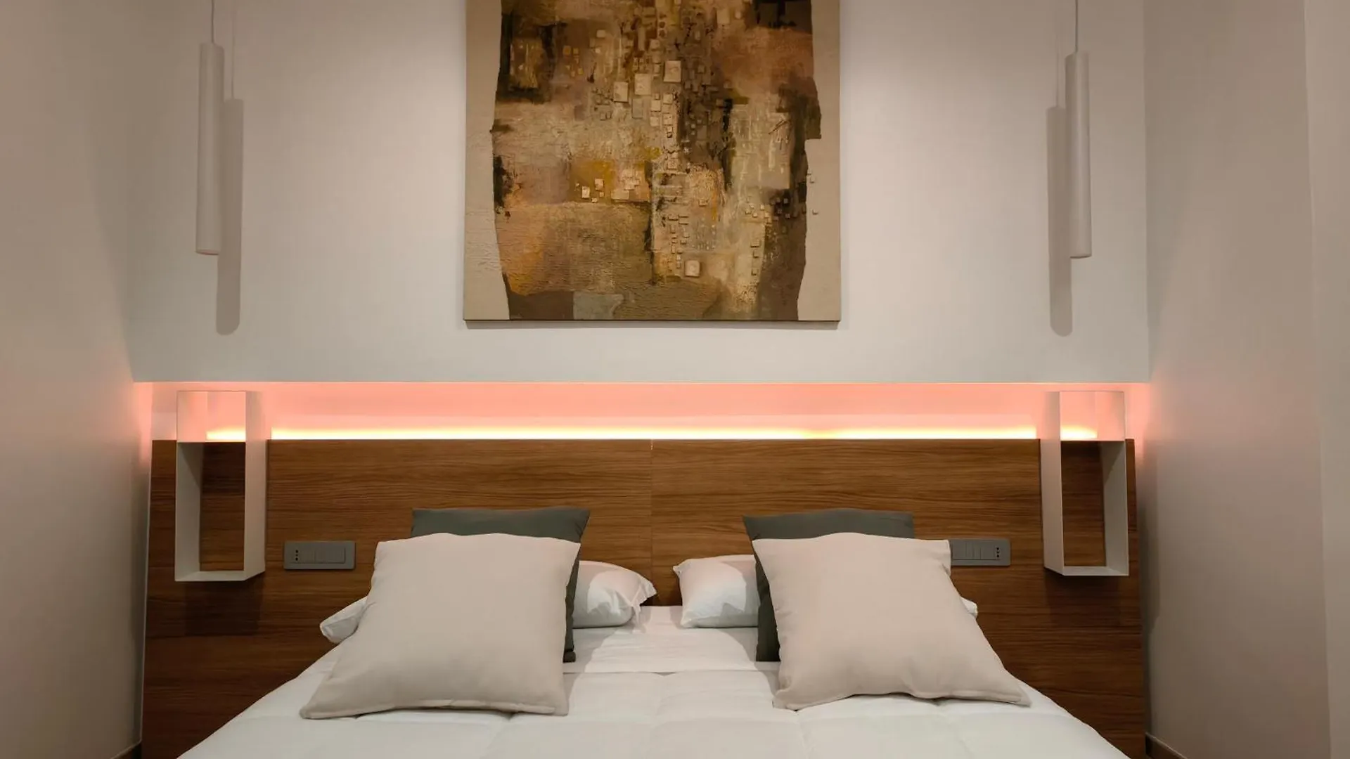 Pensión Galleria Roma Art Guesthouse Oristano Italia