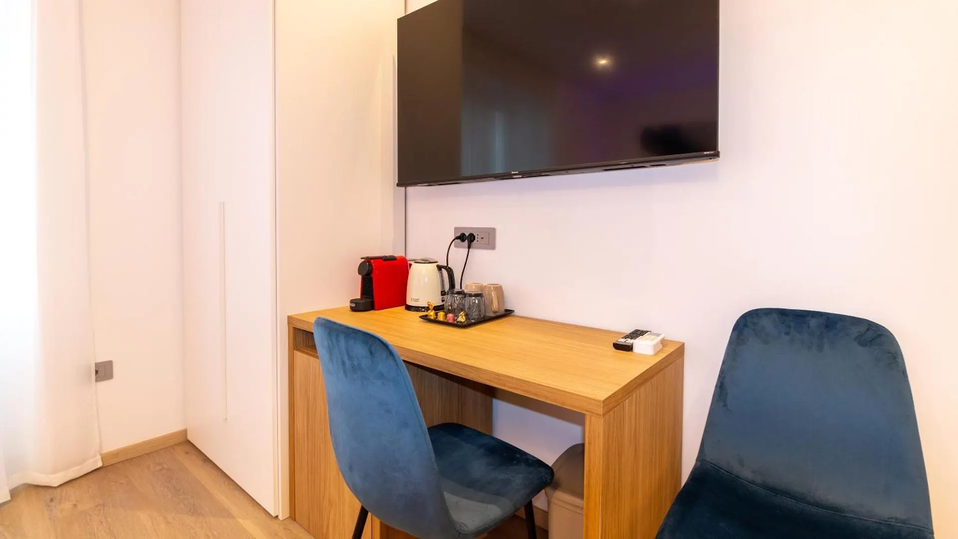 Pensión Galleria Roma Art Guesthouse Oristano Italia